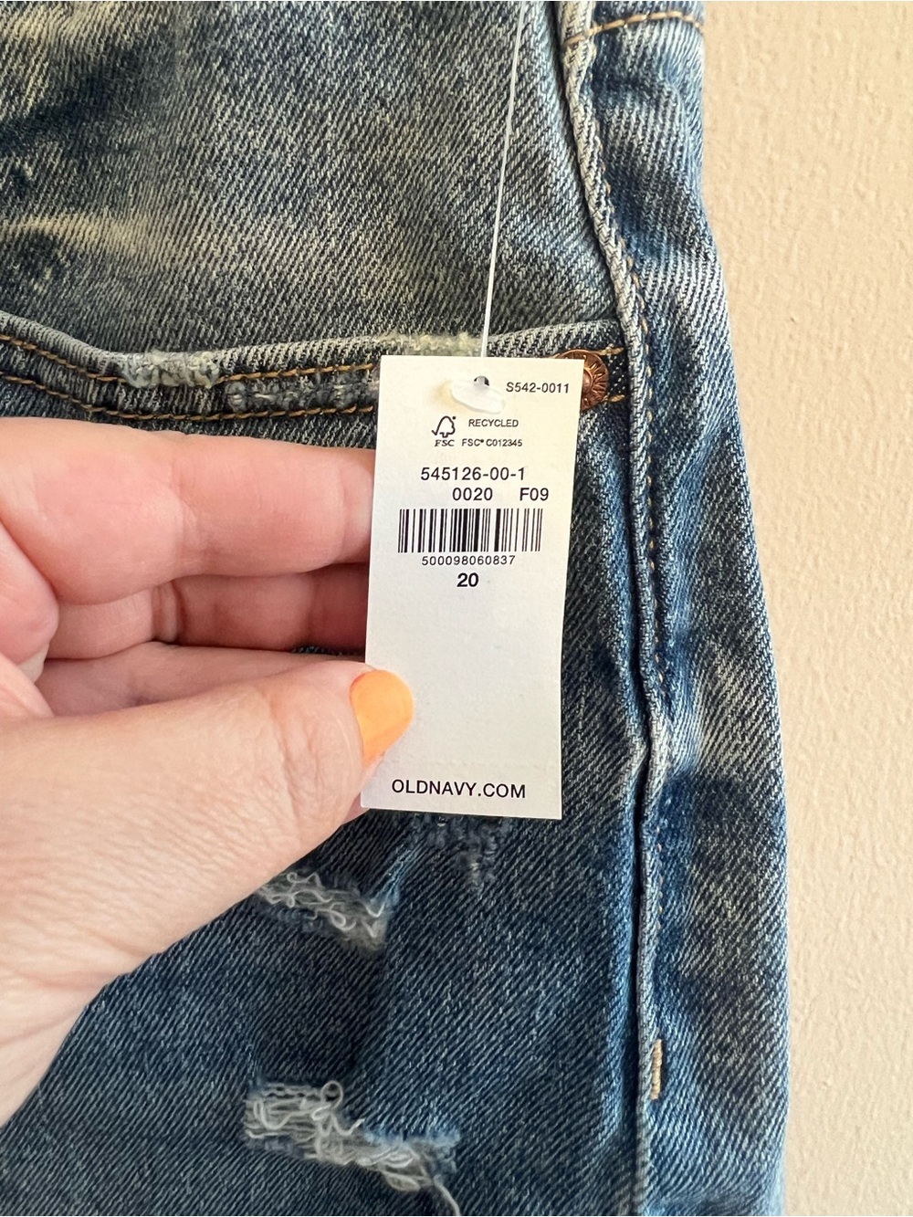 Old Navy Faded Blue Distressed Denim Stretchy Cutoff Shorts | Women’s 20 - Picture 3 of 5